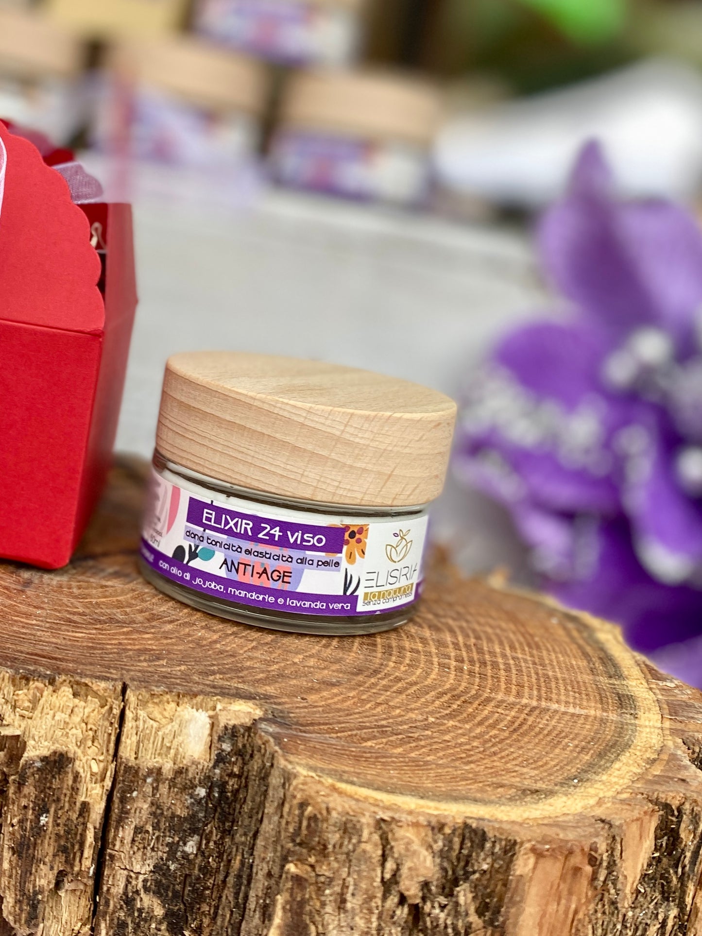Crema viso con olio essenziale di lavanda
